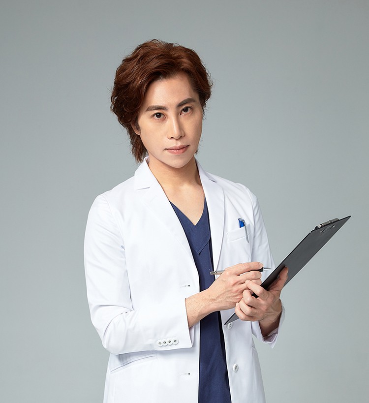 薛乃維 講師